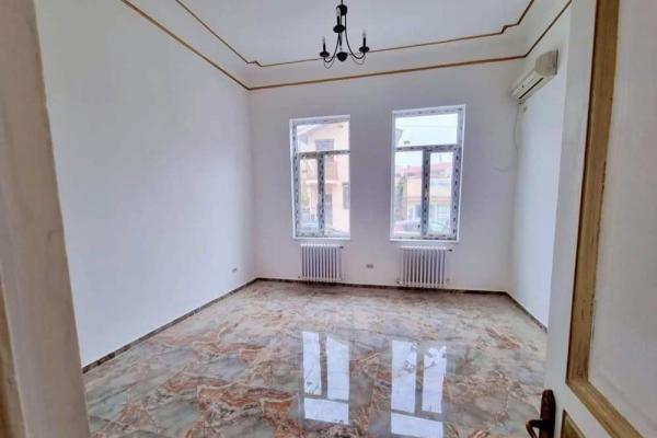 Piata Unirii Cantemir Marasesti Spatiu birouri in Vila 340mp 12 camere
