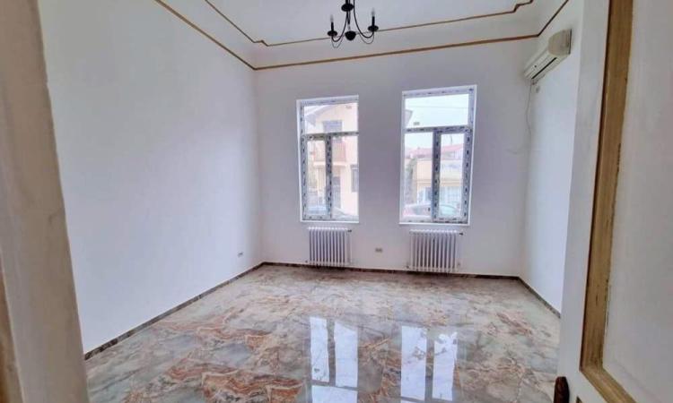 Piata Unirii Cantemir Marasesti Spatiu birouri in Vila 340mp 12 camere