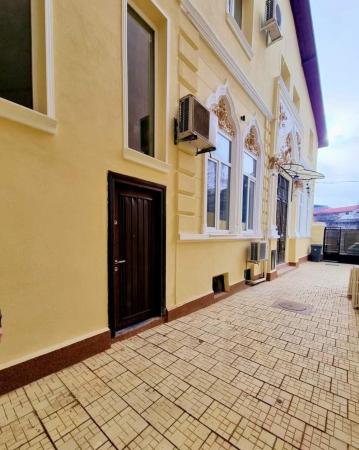 Piata Unirii Cantemir Marasesti Spatiu birouri in Vila 340mp 12 camere