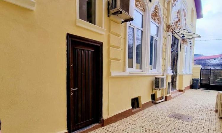 Piata Unirii Cantemir Marasesti Spatiu birouri in Vila 340mp 12 camere