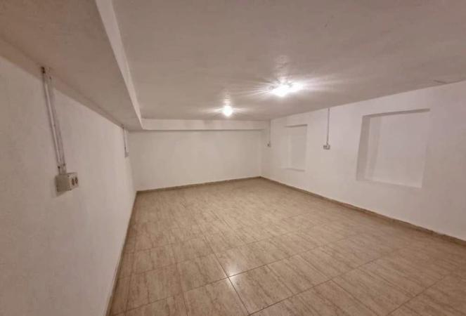 Piata Unirii Cantemir Marasesti Spatiu birouri in Vila 340mp 12 camere
