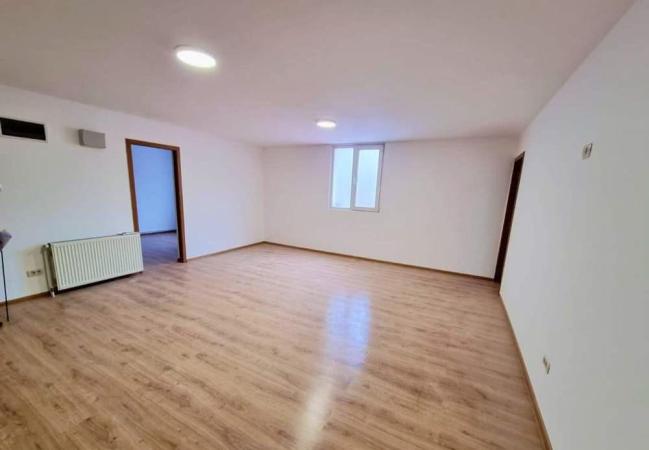 Piata Unirii Cantemir Marasesti Spatiu birouri in Vila 340mp 12 camere