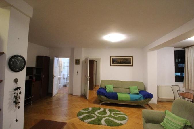 Apartament 2 camere Magheru - Metrou Romana
