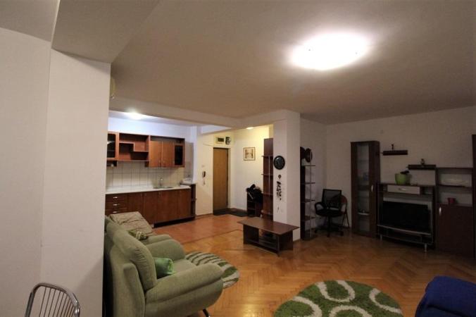 Apartament 2 camere Magheru - Metrou Romana