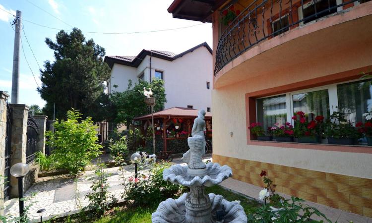 Baneasa - VATRA NOUA, vila P+M, 7 camere