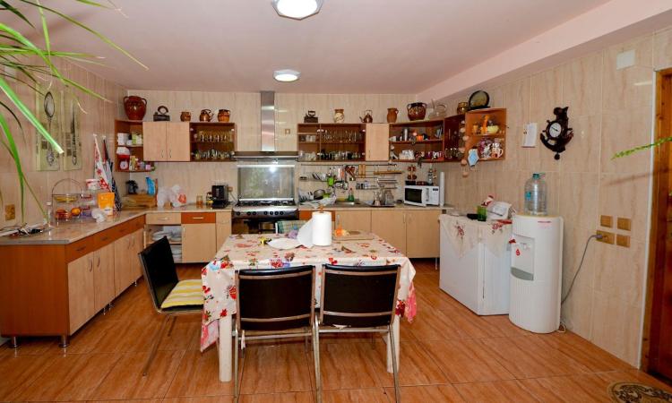 Baneasa - VATRA NOUA, vila P+M, 7 camere