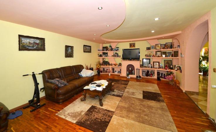 Baneasa - VATRA NOUA, vila P+M, 7 camere