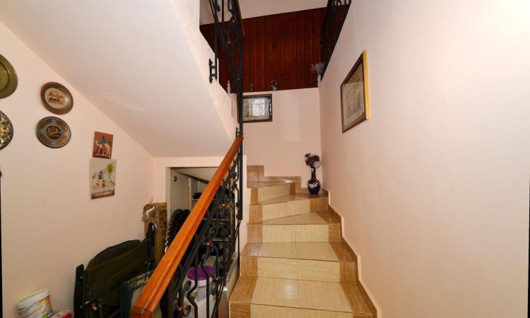 Baneasa - VATRA NOUA, vila P+M, 7 camere
