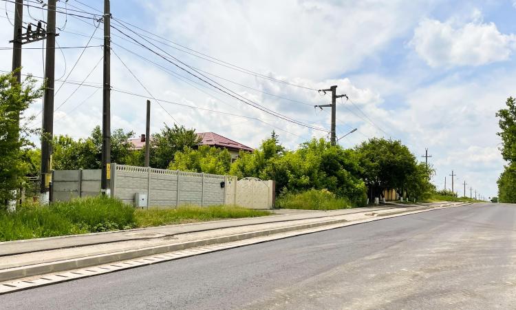 Balotesti - Caciulati, teren intravilan, suprafata 2.596 mp