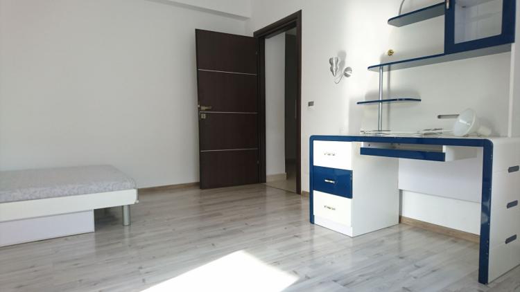 BANEASA - SISESTI, apartament 4 camere in bloc, nemobilat sau mobilat