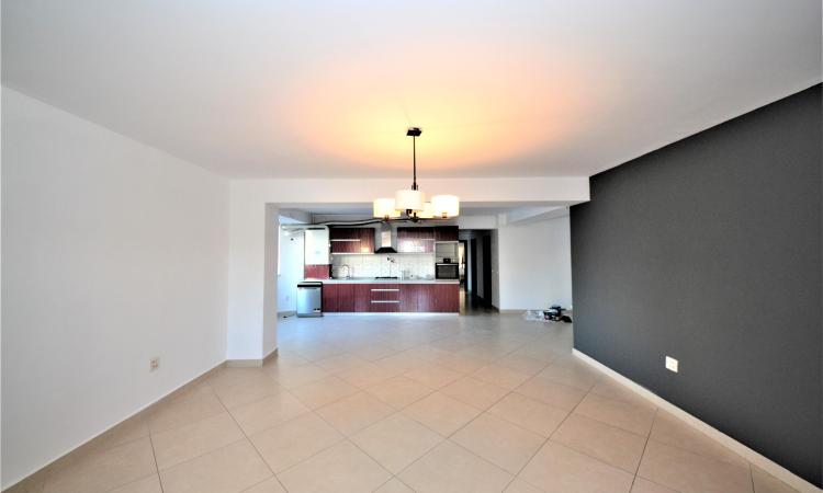BANEASA - SISESTI, apartament 4 camere in bloc, nemobilat sau mobilat