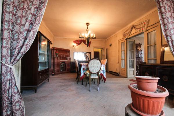 3 camere in vila postbelica - Domenii - 5 minute Metrou Grivita - 100mp