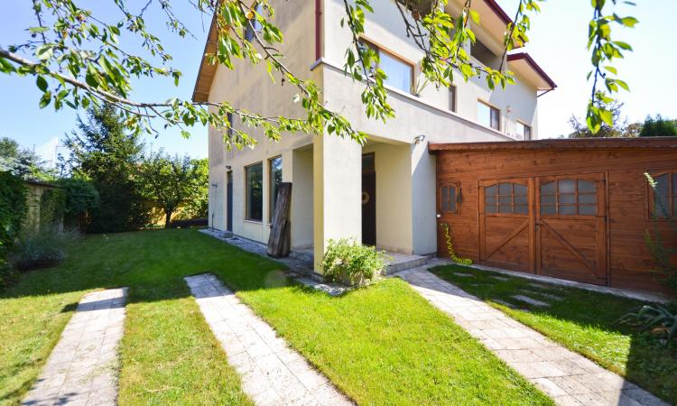 Baneasa - Teisani, vila P+1E+M duplex, 4 camere, suprafata utila 177 mp