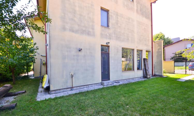 Baneasa - Teisani, vila P+1E+M duplex, 4 camere, suprafata utila 177 mp