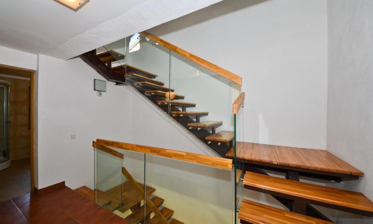 Baneasa - Teisani, vila P+1E+M duplex, 4 camere, suprafata utila 177 mp