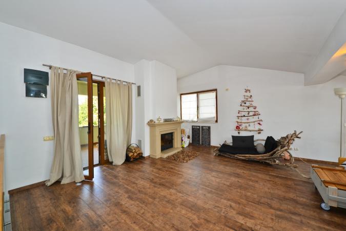 Baneasa - Teisani, vila P+1E+M duplex, 4 camere, suprafata utila 177 mp