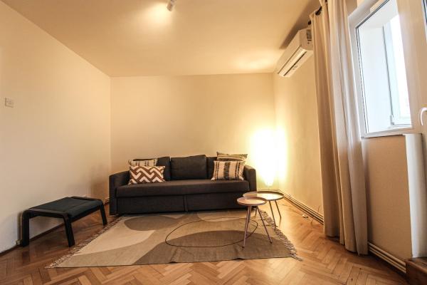 2 camere-decomandat-Turda-renovat recent
