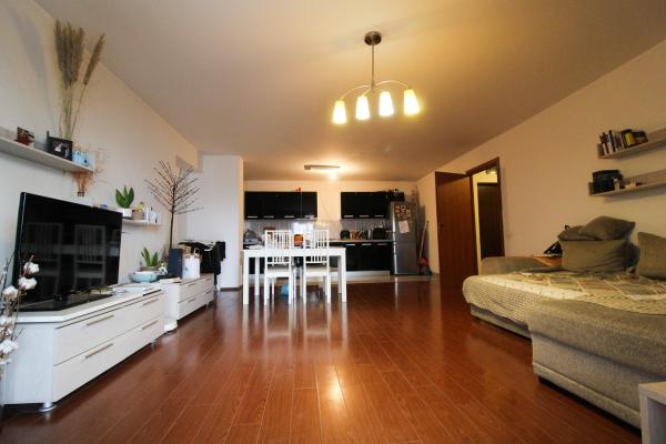 2 camere 68 mp-decomandat-terasa 22mp- Jiului