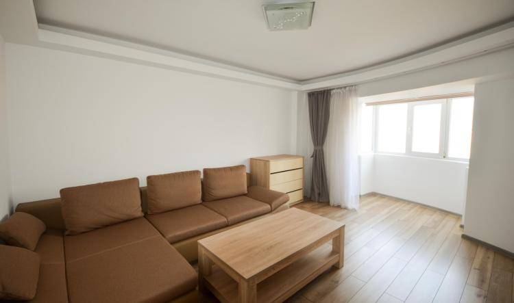 Unirii - Rond Piata Alba Iulia - 2 camere vedere rond- prima inchiriere