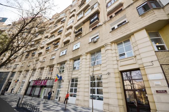 Unirii - Rond Piata Alba Iulia - 2 camere vedere rond- prima inchiriere