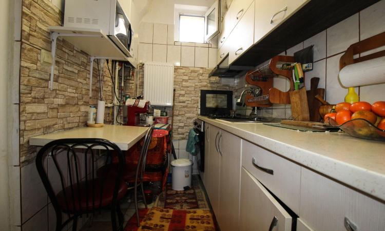 3 camere-vila-7 minute Piata Victoriei
