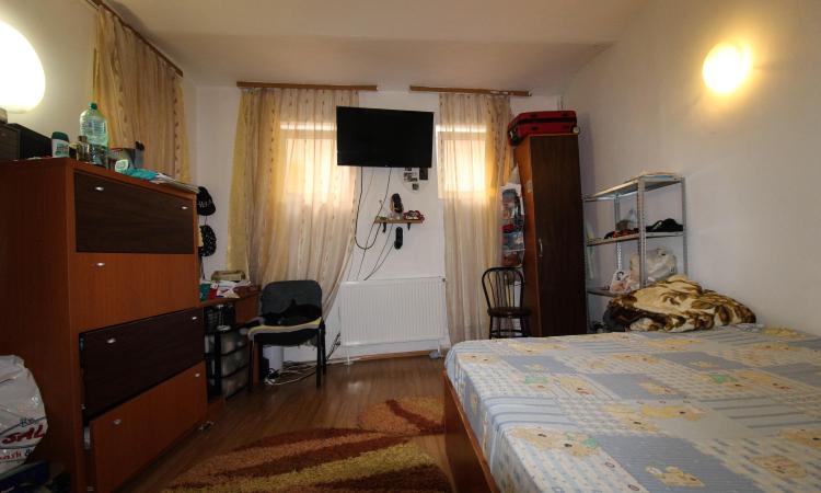 3 camere-vila-7 minute Piata Victoriei