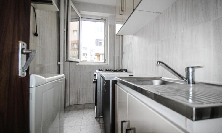 2 camere -decomandat-Victoriei