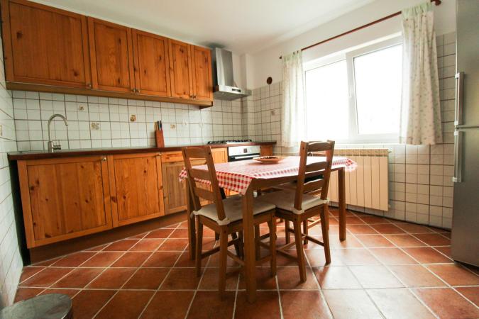 Decebal-Alba Iulia-complet renovat/mobilat-loc de parcare