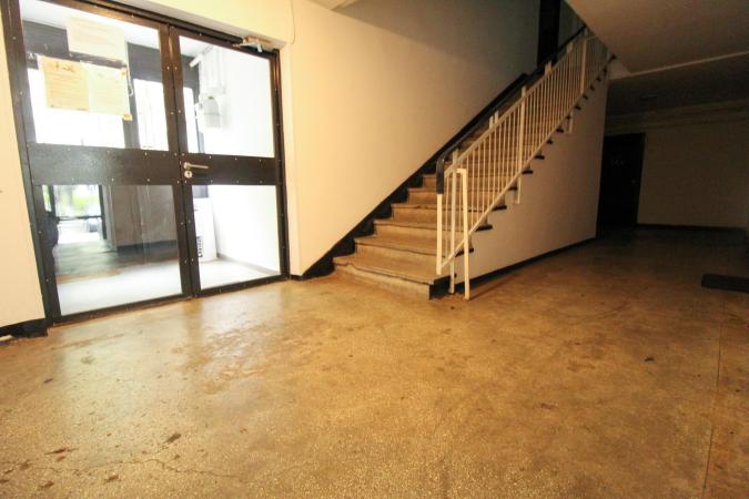 Decebal-Alba Iulia-complet renovat/mobilat-loc de parcare