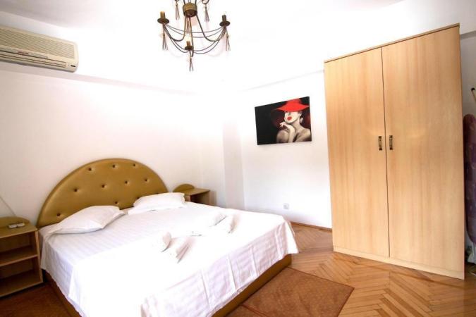 2 camere-Unirii-Splaiul Unirii-5 min. metrou Piata Unirii