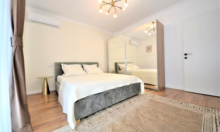 Apartament de vanzare, mobilat si utilat, finisaje si design de calitate