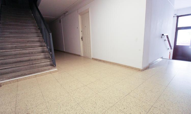 Calea Calarasilor-Matei Basarab-bloc mixt-reabilitat-3 min. metrou Muncii