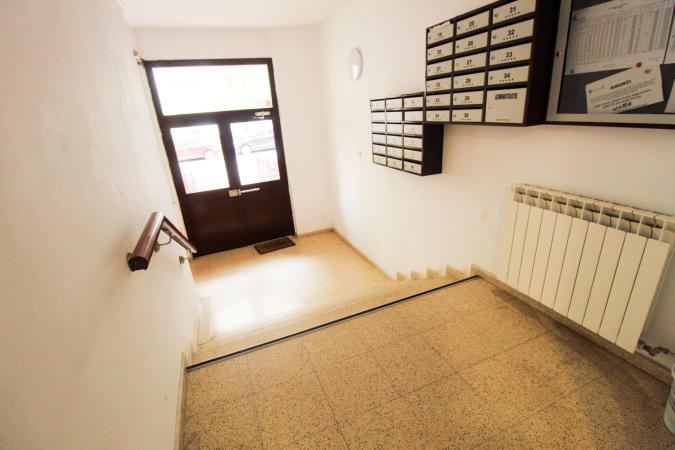 Calea Calarasilor-Matei Basarab-bloc mixt-reabilitat-3 min. metrou Muncii