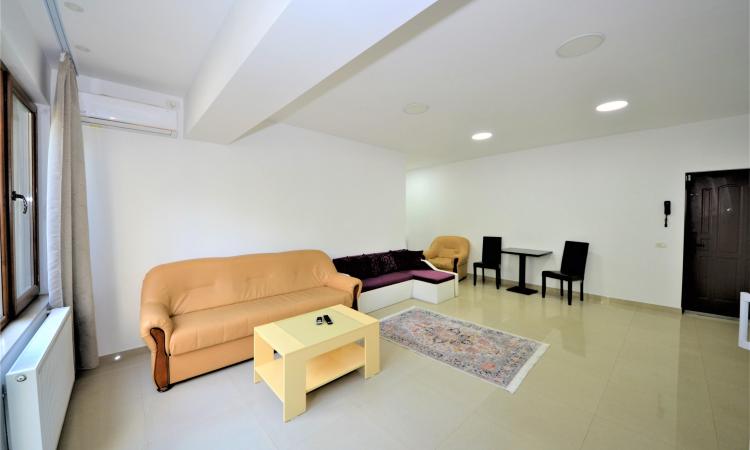 Vanzare apartament de doua camere situat în zona Arenei Naționale