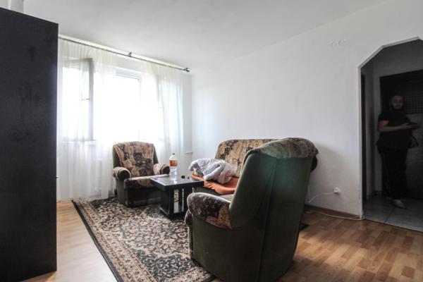 3 camere semidecomandat-65 mp-Grivita
