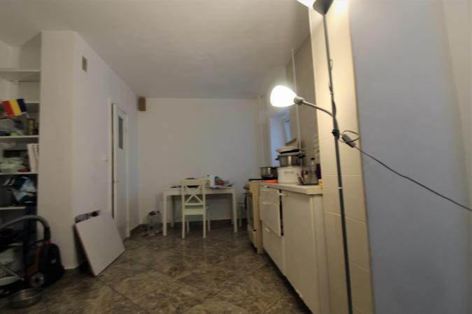 2 rooms - 56 sqm - semi-detached - Turda