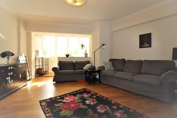 3 camere-semidecomandat-90 mp-2 bai-3 balcoane-Turda