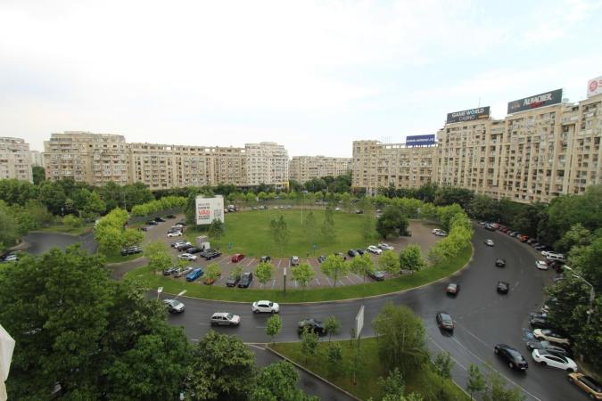 Piata Alba Iulia-Rond-vedere Rond-45 mp-Bld. Unirii
