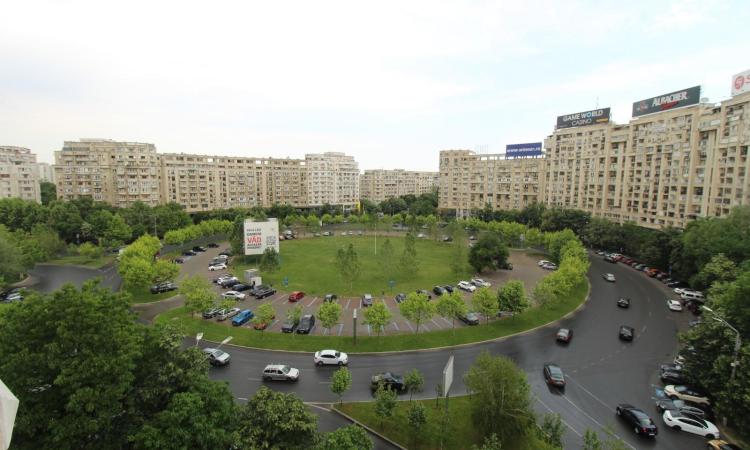 Piata Alba Iulia-Rond-vedere Rond-45 mp-Bld. Unirii