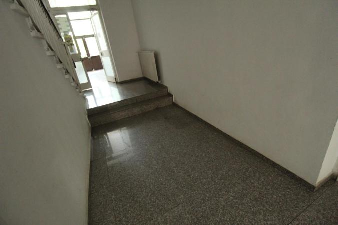 Piata Alba Iulia-Rond-vedere Rond-45 mp-Bld. Unirii