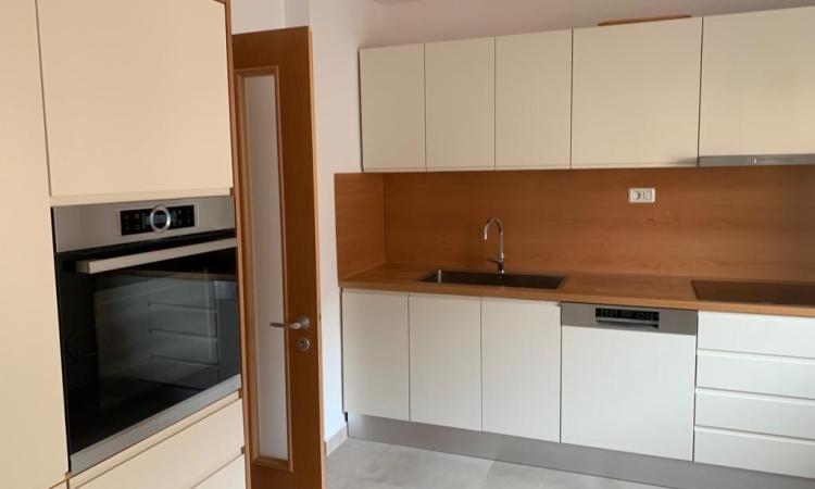 Unirii-Nerva Traian-4 camere-100 mp