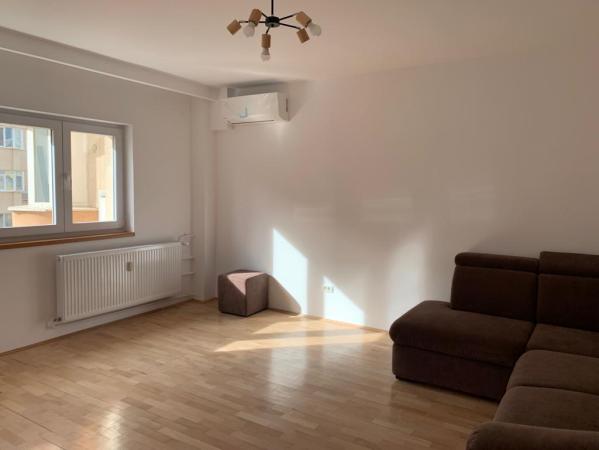 Unirii-Nerva Traian-4 camere-100 mp
