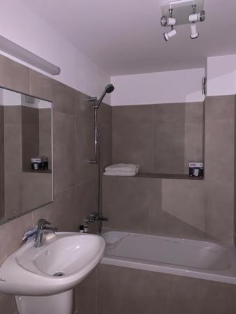 Unirii-Nerva Traian-4 camere-100 mp
