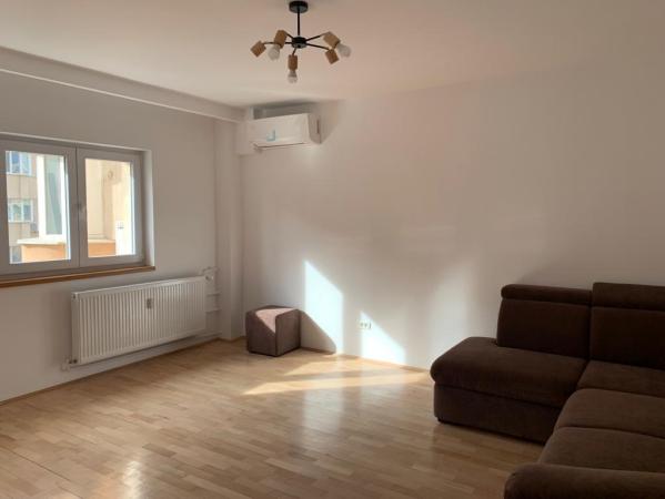Unirii-Nerva Traian-4 camere-100 mp