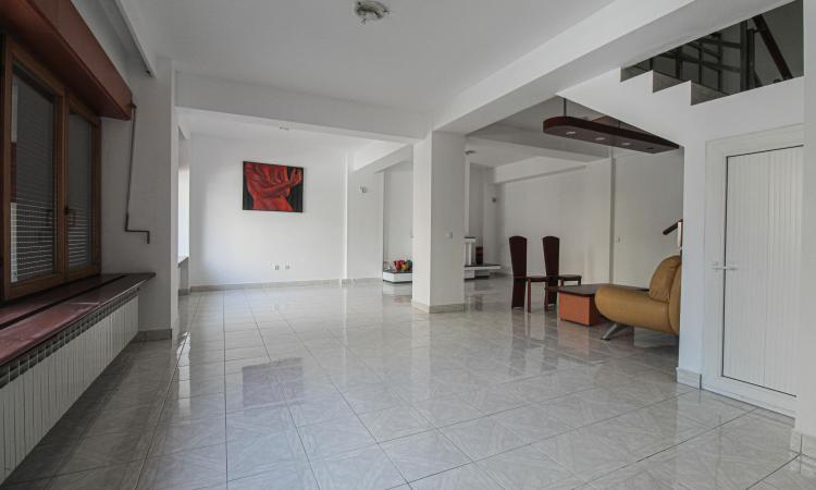 Vila P+1 - spatiu comercial/locuit- Dorobanti -Floreasca