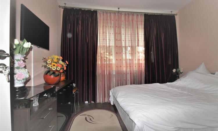 2 camere-49 mp-semidecomandat- Ion Mihalache