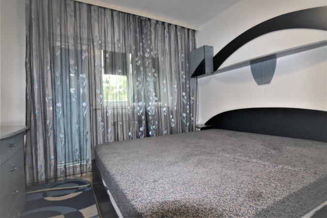 4 camere-90 mp-decomandat-2 bai-2 balcoane-Turda