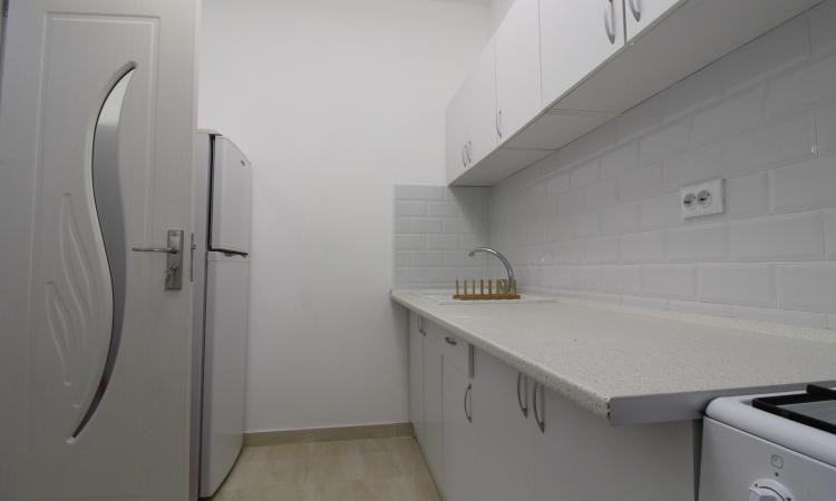 2 camere-49 mp-renovat-1 Mai