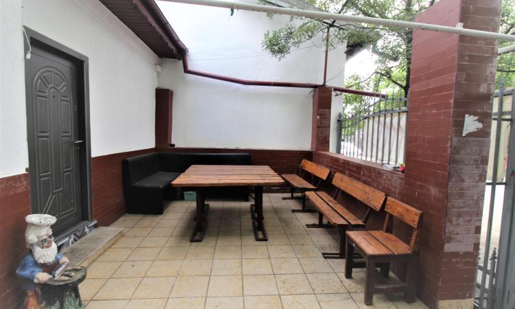 casa-170 mp-6 camere-3 terase -curte 130 mp-1 Mai