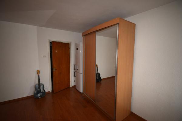 Garsoniera Favorit Drumul Taberei, langa Metrou, zona verde